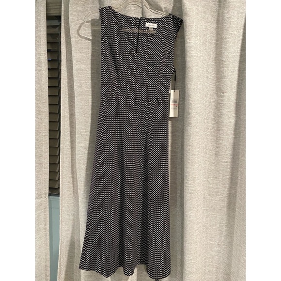 Sleeveless Calvin Klein Midi Dress - Picture 1 of 5